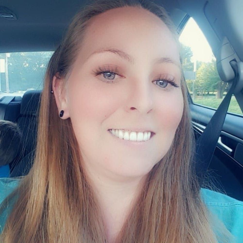 Meet your Posher, Rachel